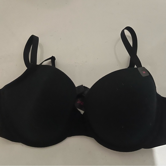 38c black bra - Picture 2 of 2